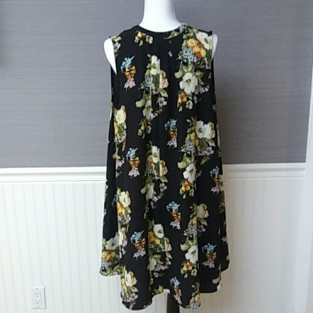 Goldspark Tunic/Dress in XL - Picture 3 of 5